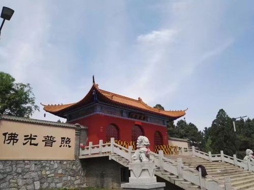 ⊙凤凰山中凤凰寺